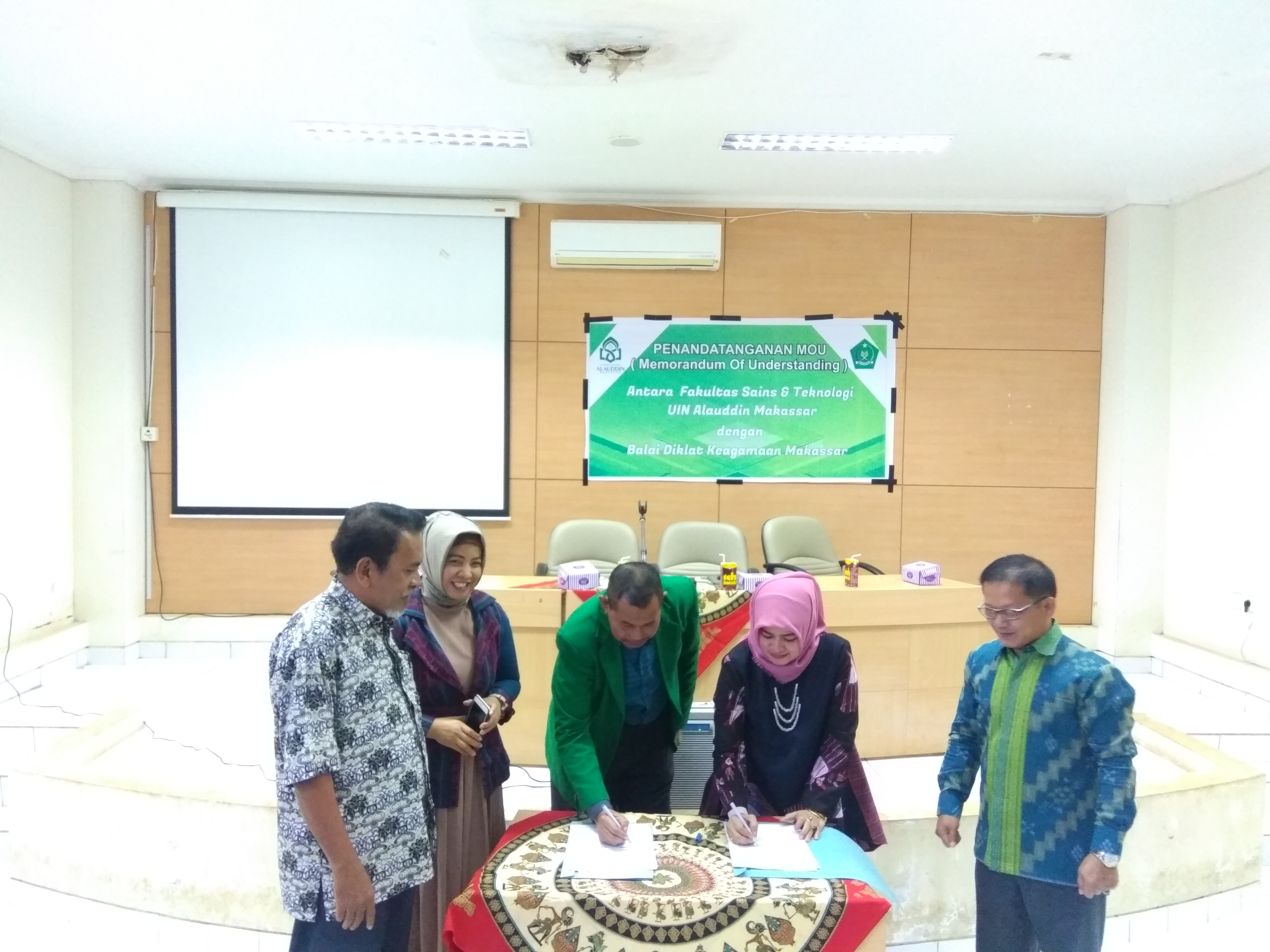 Gambar FST UIN Alauddin Makassar  Menjalin Kerjasama dengan  Balai Diklat Keagamaan Makassar 